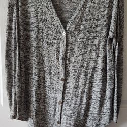 Ladies Cardigan/sweaters - size 2XL