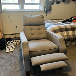 Single Grey Layout Couch