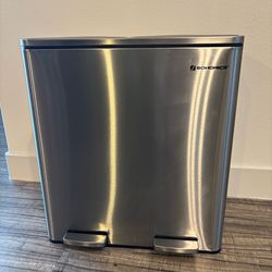 SONGMICS Dual Trash Can
