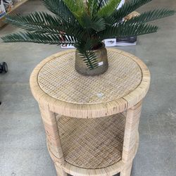 Mesita decorativa