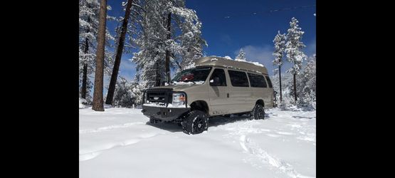 2014 E350 4x4. 49,825 miles.