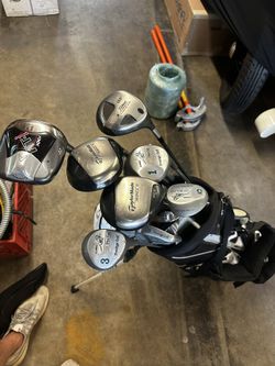Women’s And Men’s Golf Clubs