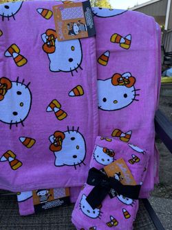 Hello Kitty Halloween Candy Corn Towel Bundle 