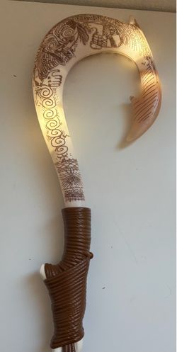 DISNEY MOANA MAUI FISH HOOK