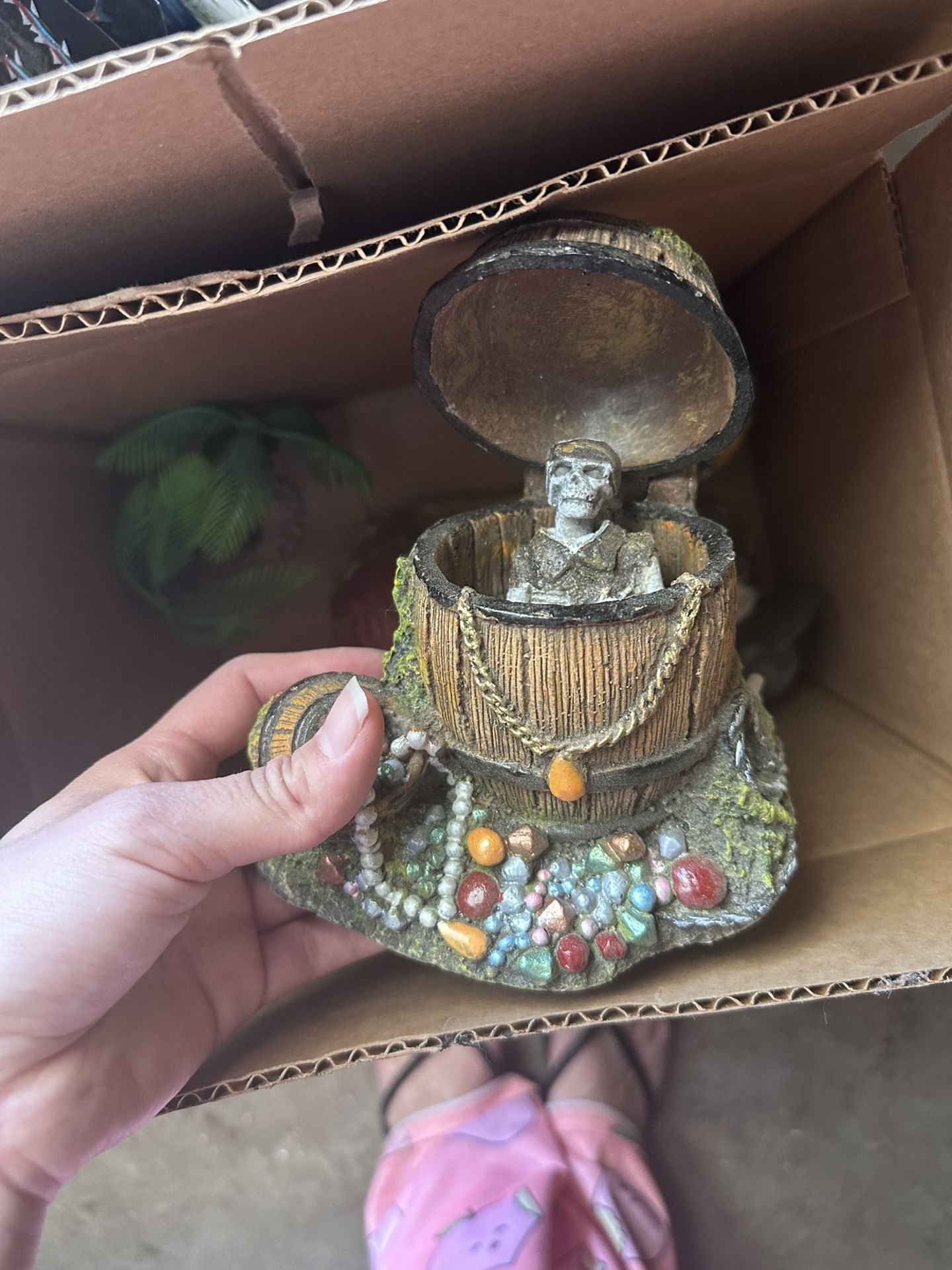 Fish Decor And Supplies For Tank