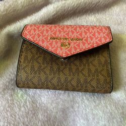 New With Tags Michael Kors  Wallet 
