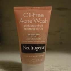 Neutrogena Oil-Free Pink Grapefruit Acne Wash Face Scrub, 2 fl oz