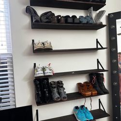 Set of 6 Industrial‑Style Floating Wall Shelves – Rustic Wood & Black Metal