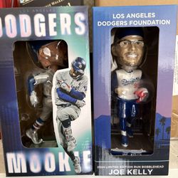 Los Angeles Dodgers Bobblehead Mookie Betts Joe Kelly Limited Edition