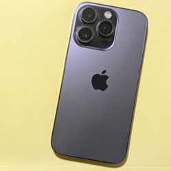 Like New iPhone 14 Pro Purple Unlocked for ANY SIM Card Carrier USA Mexico Worldwide