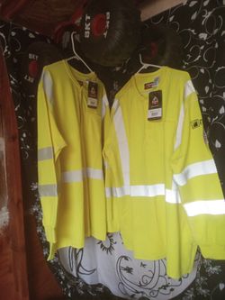Lot of 2 Bulwark FR Hi Vis,(XXLR