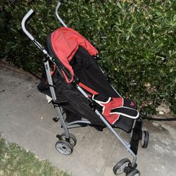 Delta Children Urban Street LX Stroller, Resúmenes 
