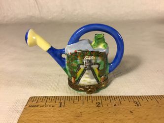 Vintage Limoges (pre-2000) Dresser Box, Watering Can