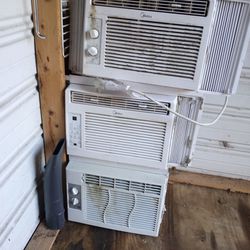 Window AC Units 