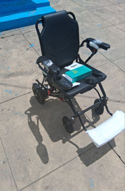 Electric wheelchair brand new ready to go to a new home folds for easy storage fit in any Car easy