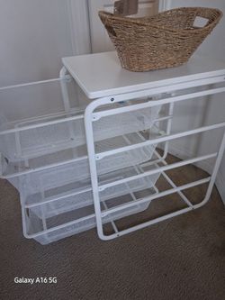 White 4 drawer stand