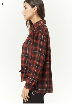 Women’s plaid shirt