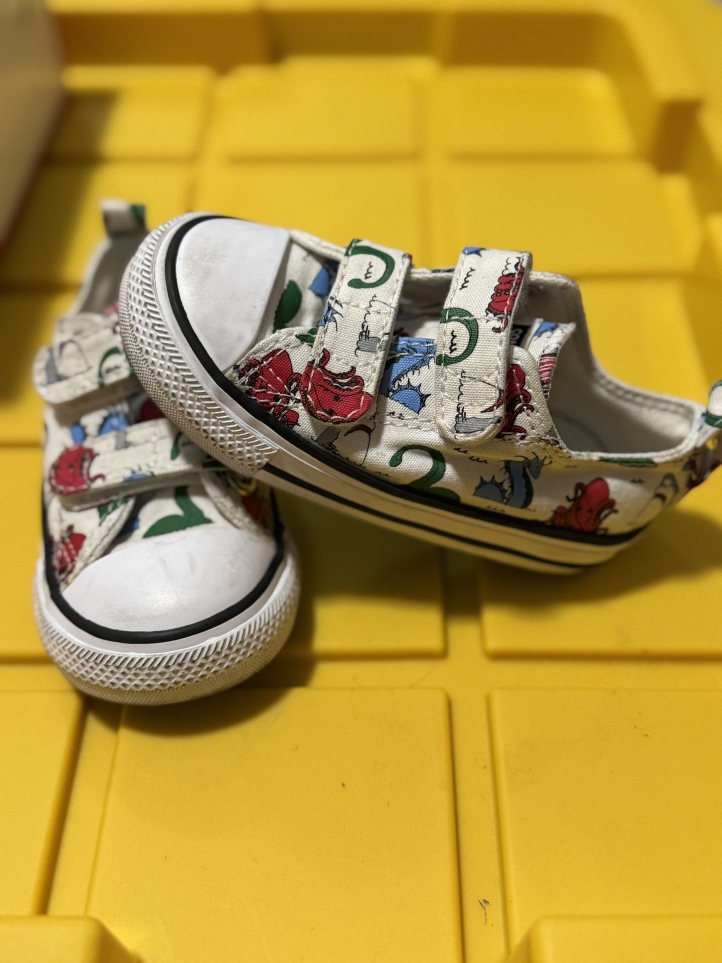 Toddler converse