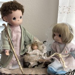 Precious moments, Joseph Mary and baby