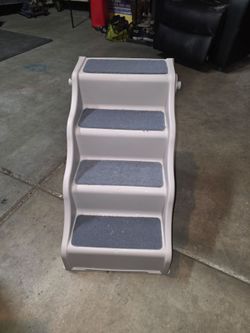 New pet stairs