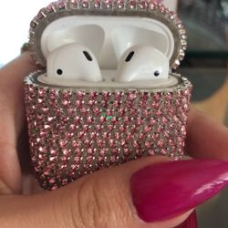 AirPods Second Generation Wireless With Case And Charger 