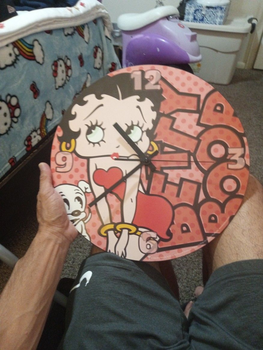 BETTY BOOP CLOCK 