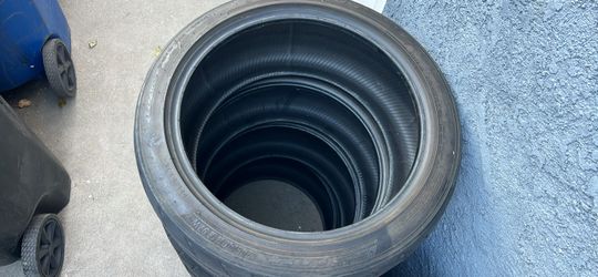 Nitto NT05 245/40-18