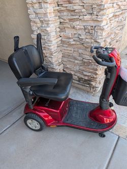 Golden Technologies Companion Mobility Scooter & Car Lift