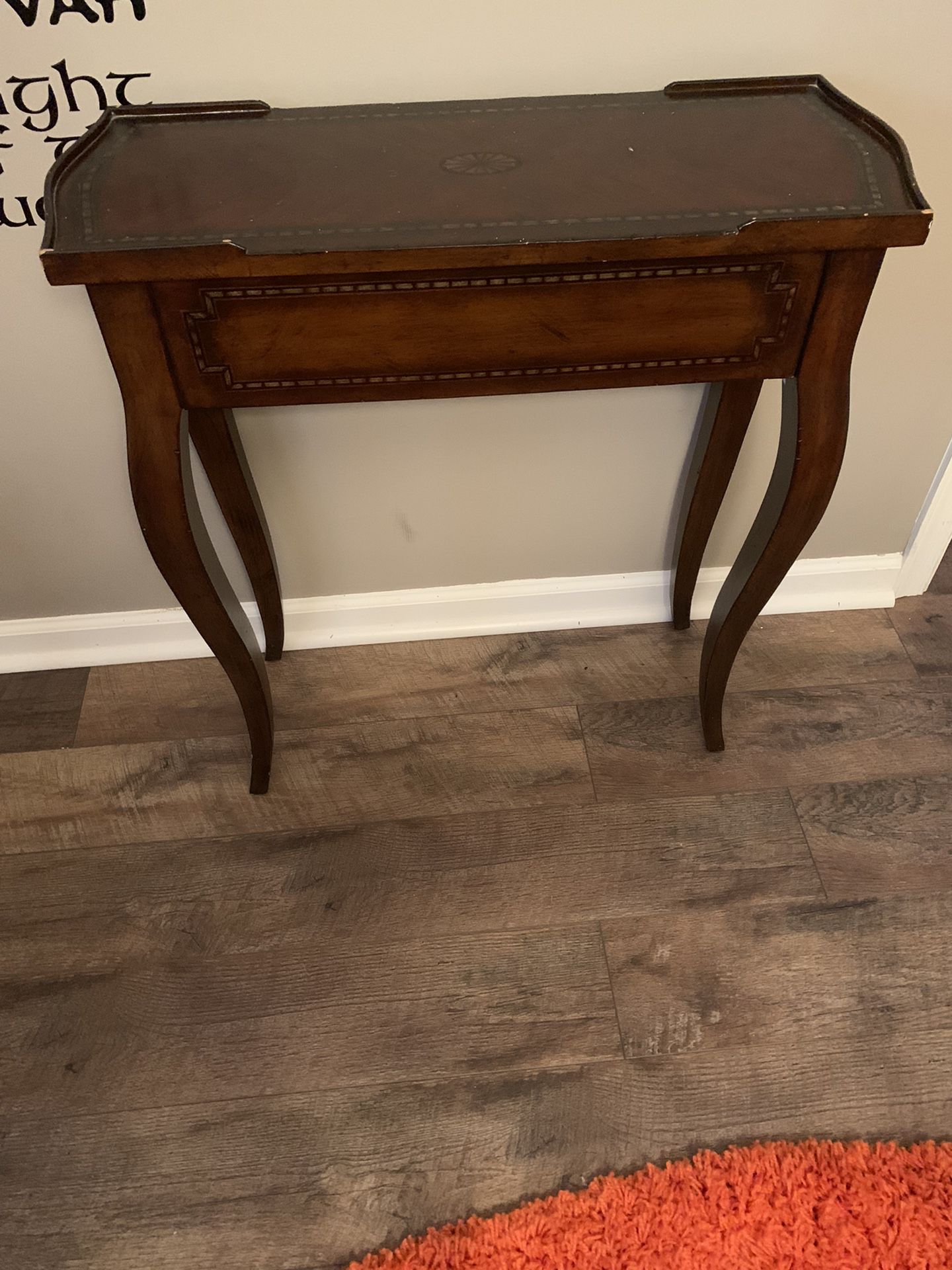 Antique Like Accent Table 