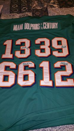 Signed Jersey Of Miami Dolphins Quarterbacks 