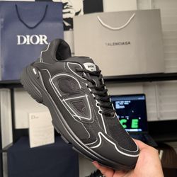 Dior Sneaker