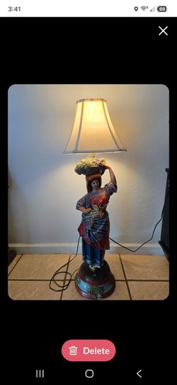 beautiful vintage floor lamps $240 for both iam not separating them pick up and cash only
