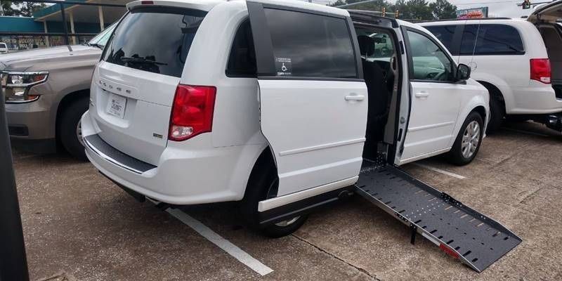 2019 Dodge Grand Caravan SXT Side Entry Wheelchair Van