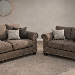Couch & Loveseat Set – Clean – Free Delivery Available