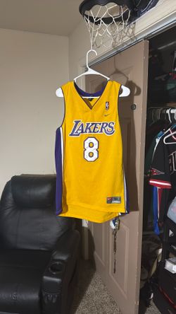 M Kobe Bryant Jersey