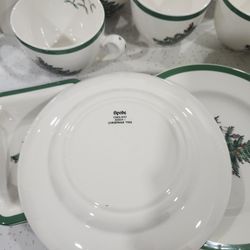 VINTAGE CHINA  SET