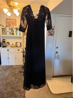 PLUS SIZE FORMAL DRESS