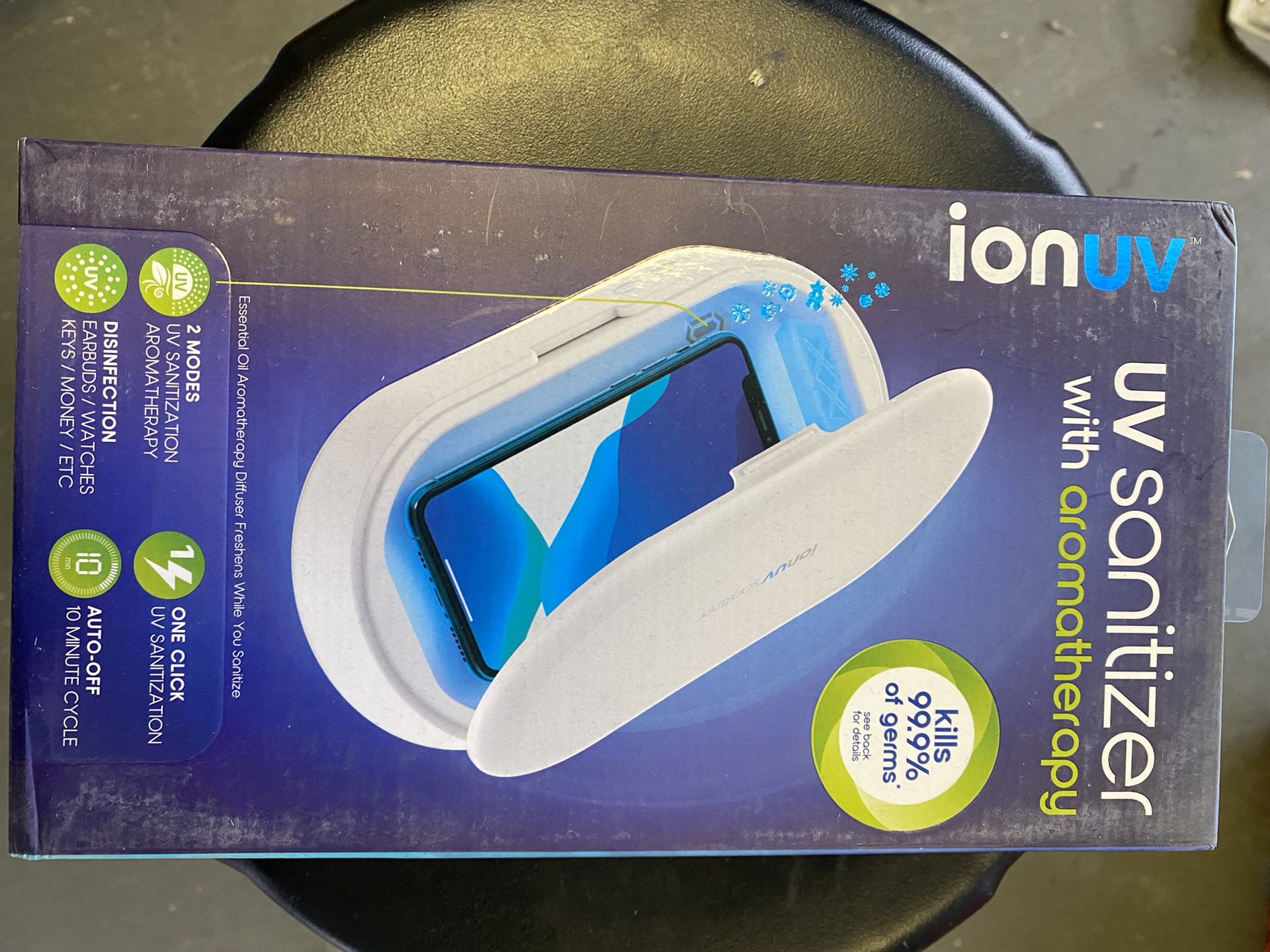 Ionuv UV saintizer with aromatherapy