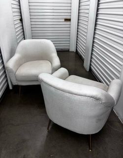 White accent chairs