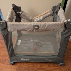 Graco Portable Crib For Traavel