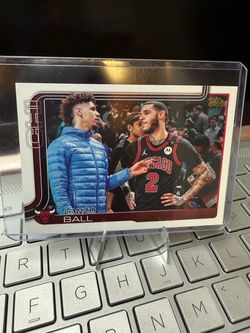 Lonzo Ball Topps Chicago Bulls Trading Card