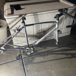 Specialized Dolce XL Frame And Handlebars