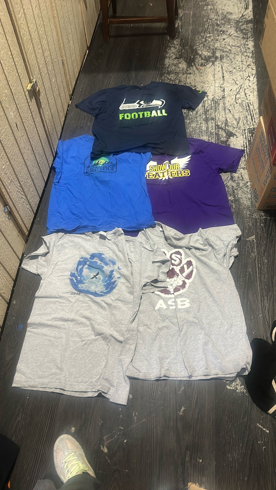 5 T Shirt One Price