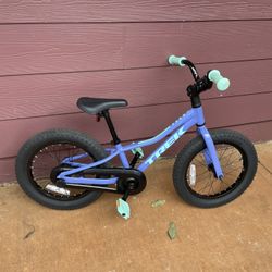 Trek Precaliber 16 Inch Kids Bike