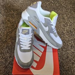 Nike Air Max '90  $125
