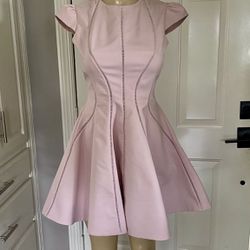 Beautiful Pink Lace Back  Miu Miu Dress. Size 40 IT. ( 4-6 US) 