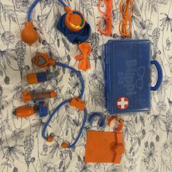 Blippi doctor play kit 