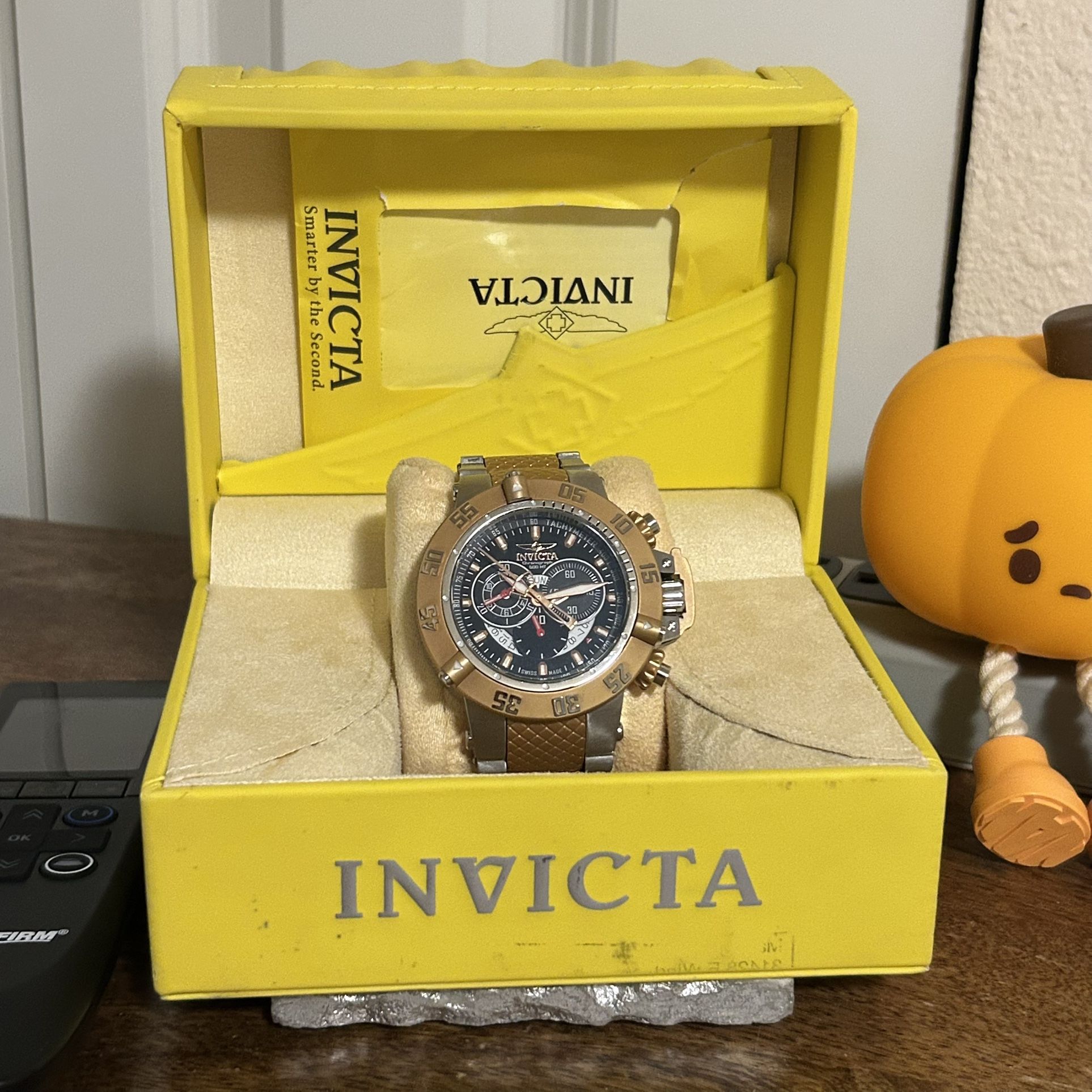 Vintage Invicta Subaqua Noma III 4697 Men’s Swiss Made Dragon Scale Silver / Rose Gold SS Watch Swiss Quartz Flame Fusion Scratch Resistant Crystal