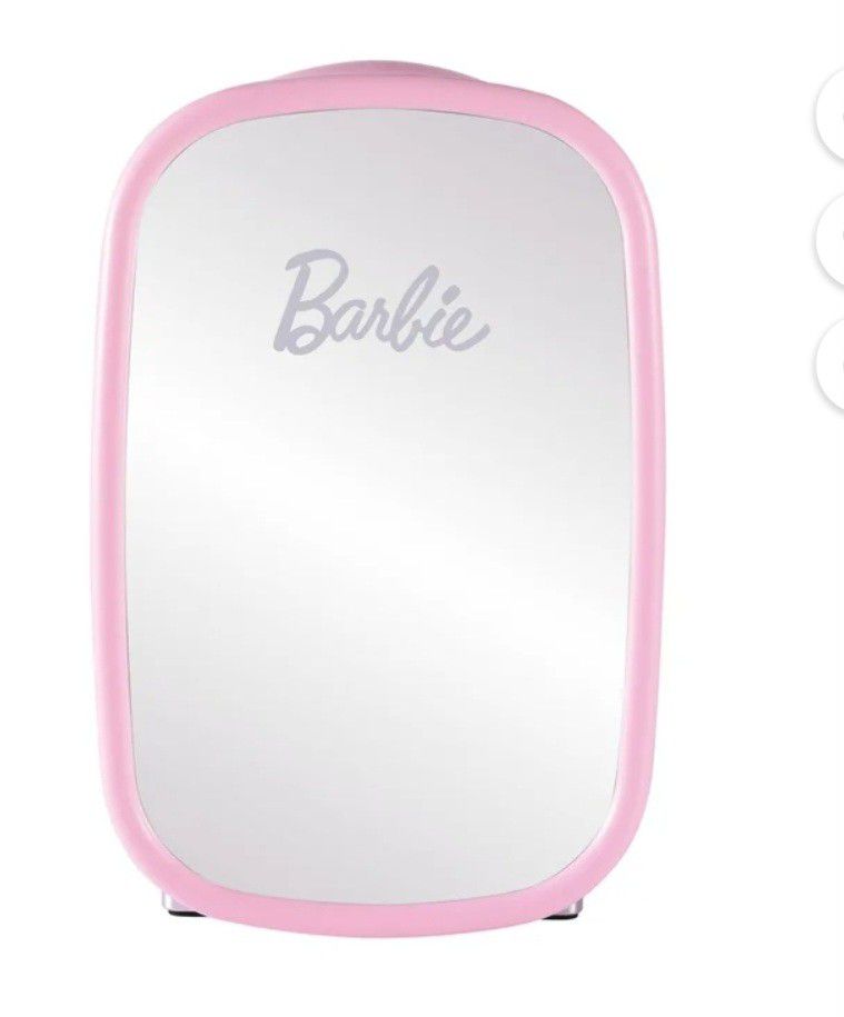 Barbie Cosmetic Mini Fridge