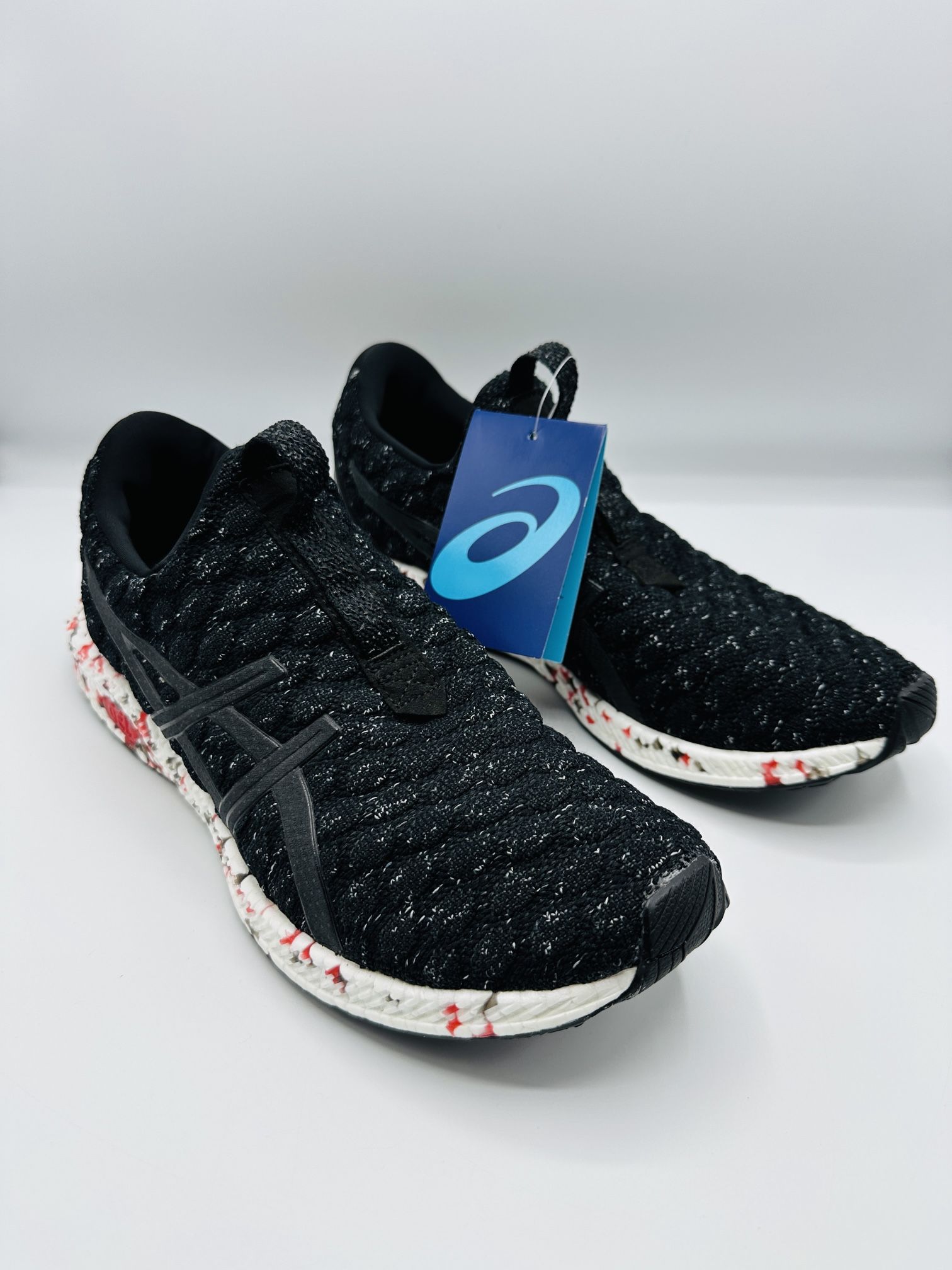 Asics HyperGel Kenzen T8FON Black/Red/White Men's Running Shoes Sz 11